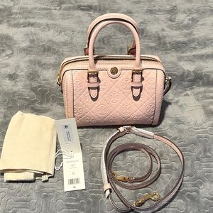Tory Burch T Monogram Leather Petite Barrel Bag in Blush